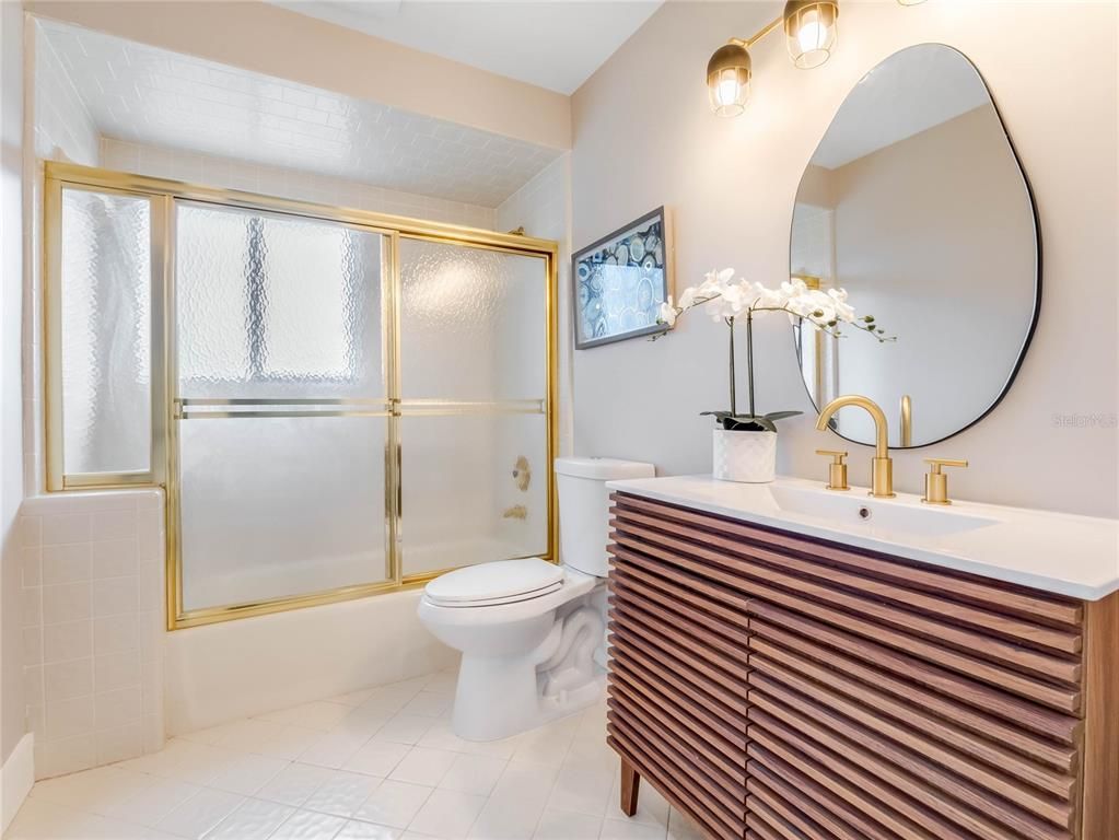 Bathroom, Glass Shower, Interior