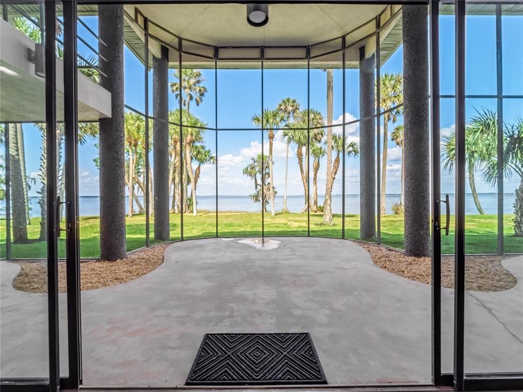 Exterior, Pendant Lights, Water