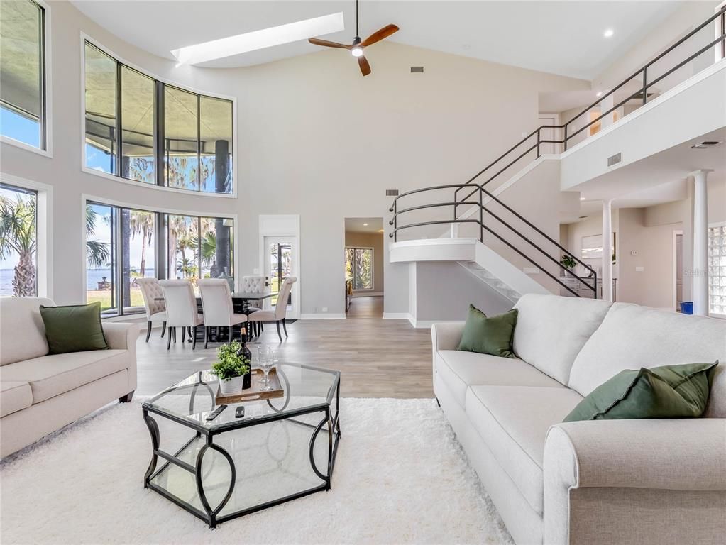 Dining room, Interior, Living room, Recessed Lighting, Wood Texture Flooring