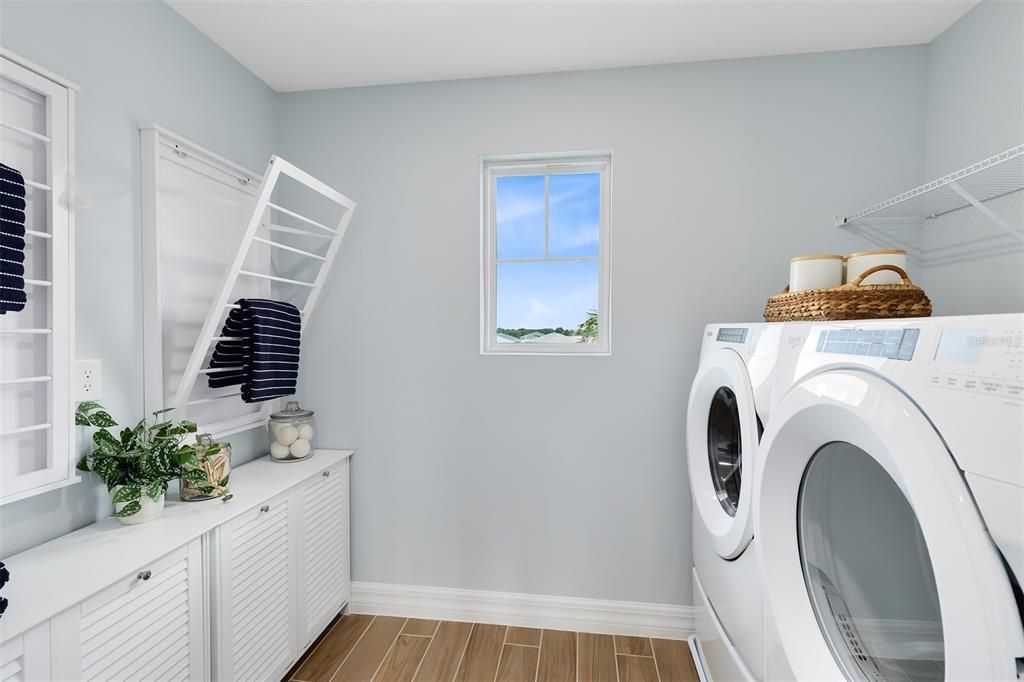 Interior, Washer, Wood Texture Flooring