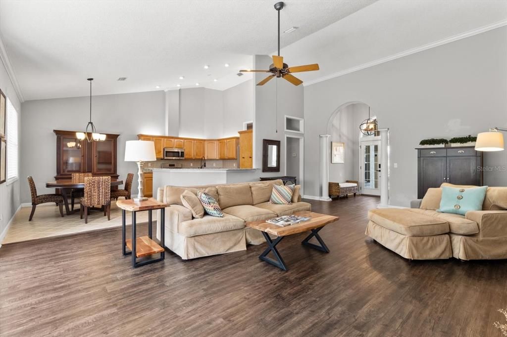Dining room, Interior, Kitchen, Living room, Pendant Lights, Recessed Lighting, Wood Texture Flooring