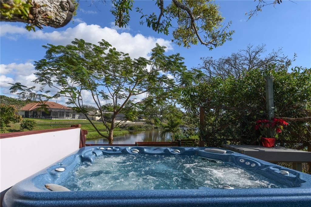 Exterior, Hot Tub, Water