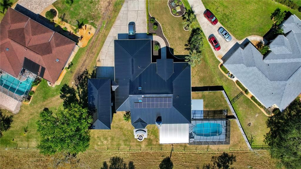 Exterior, Drone