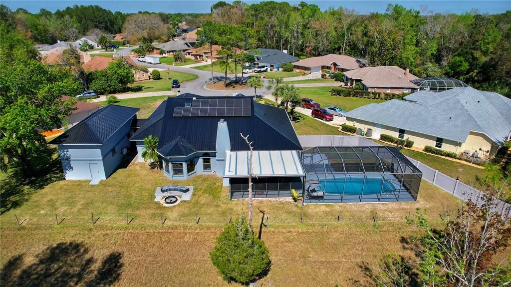 Exterior, Drone