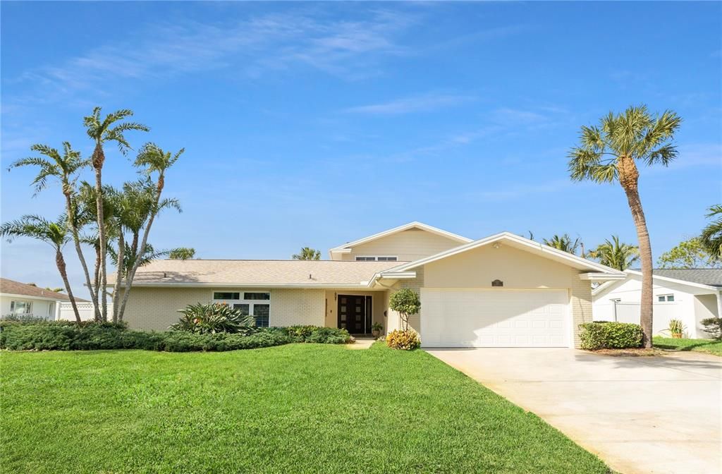 Attached, Backyard, Exterior, Facade, Ranch