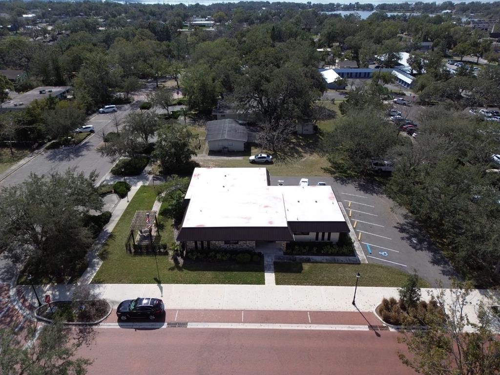 Exterior, Drone