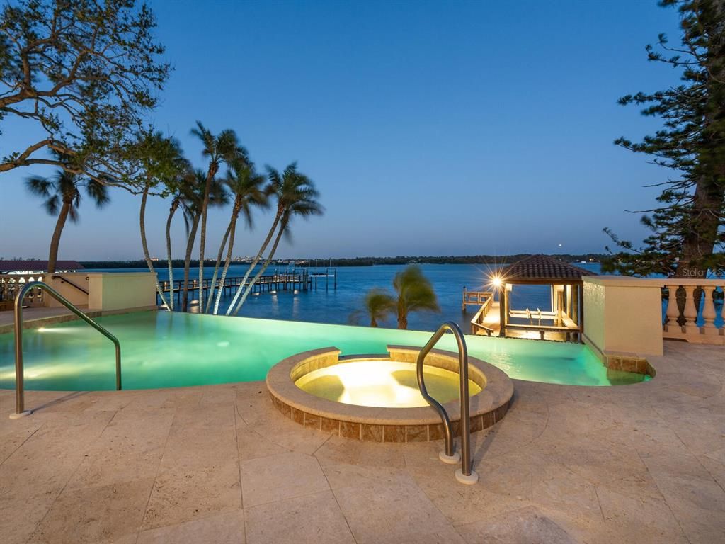 Exterior, Lake, Pool, Water