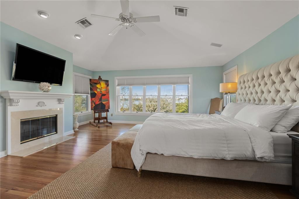 Bedroom, Fireplace, Interior, Recessed Lighting, Wood Texture Flooring