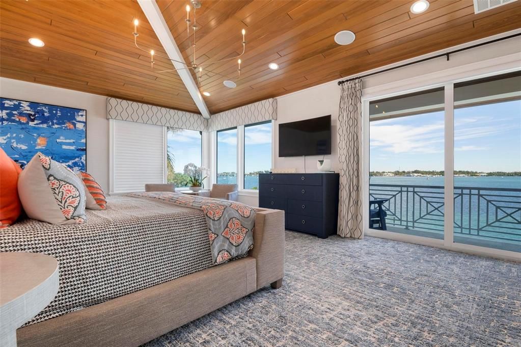 Bedroom, Interior, Recessed Lighting, Water, Wooden Ceilings