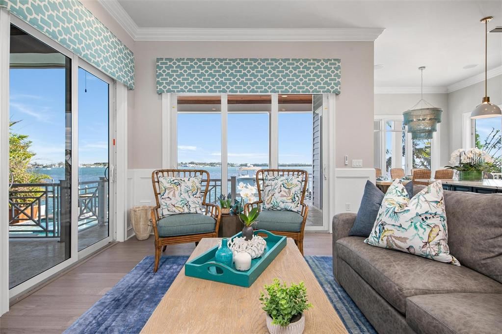 Interior, Living room, Pendant Lights, Water, Wood Texture Flooring