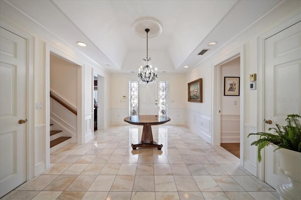 Chandelier, Interior, Recessed Lighting