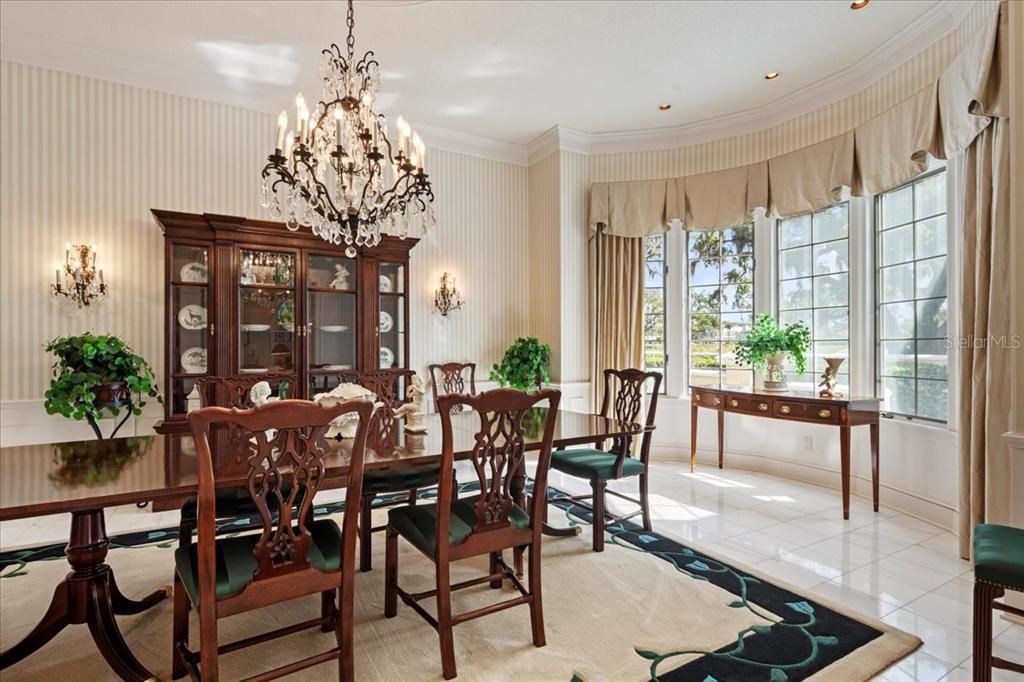 Chandelier, Dining room, Interior, Recessed Lighting