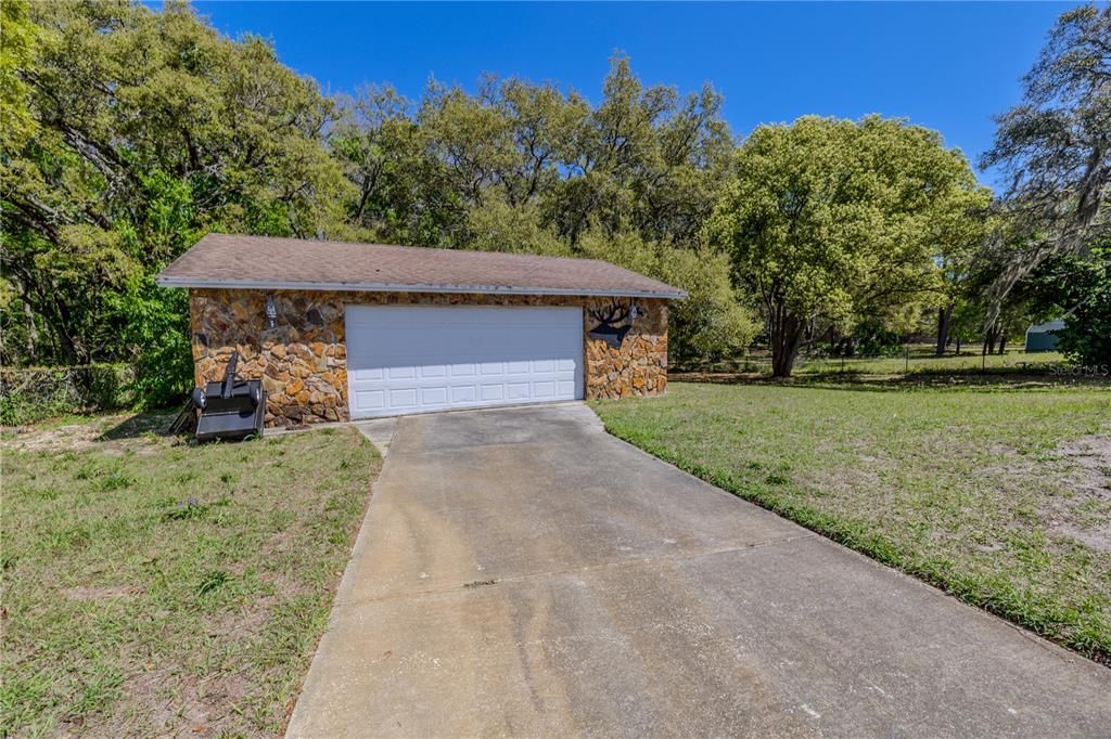 Backyard, Detached Garage, Exterior