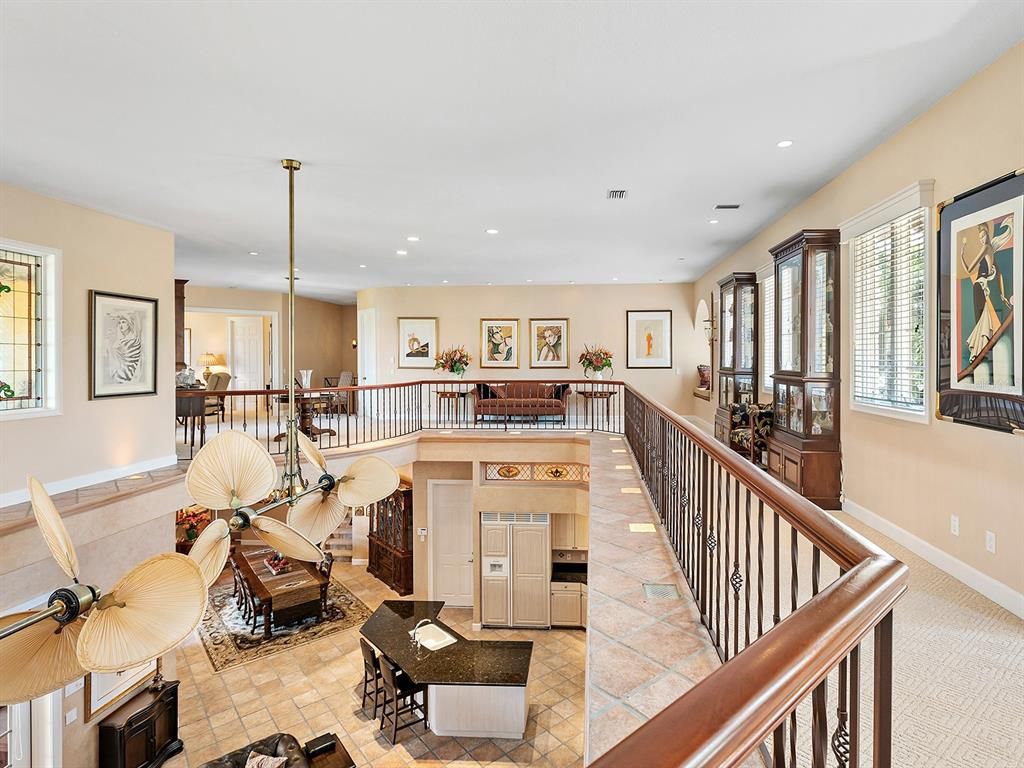 Dining room, Interior, Living room, Recessed Lighting