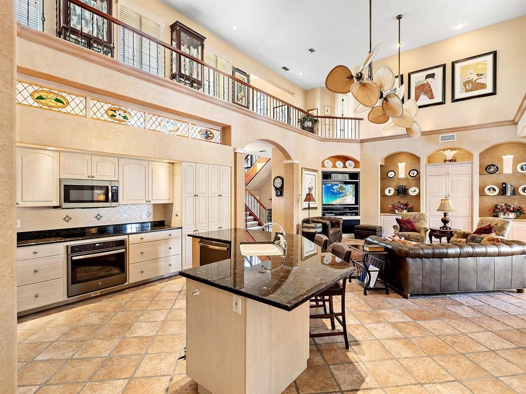 Interior, Kitchen, Living room, Recessed Lighting, Stainless Steel Appliances