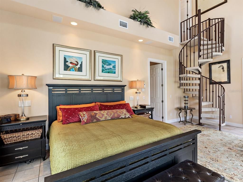 Bedroom, Interior, Recessed Lighting