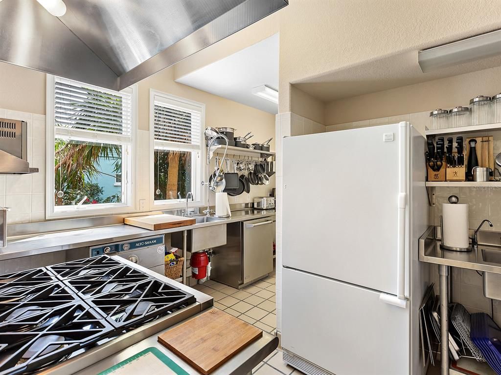 Interior, Kitchen, Stainless Steel Appliances