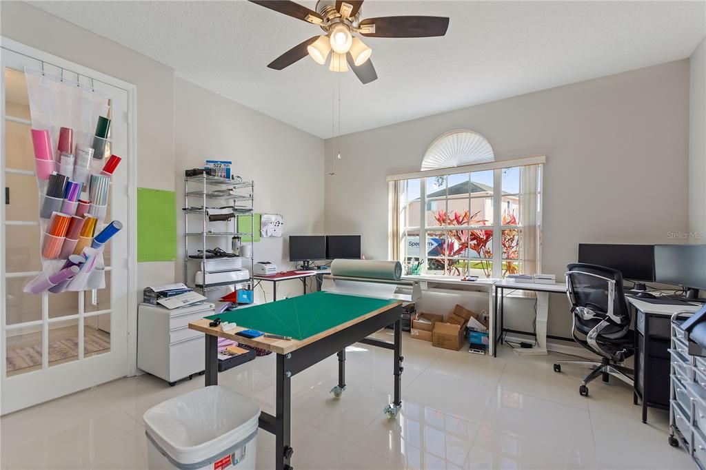 Game Room, Home Office, Interior