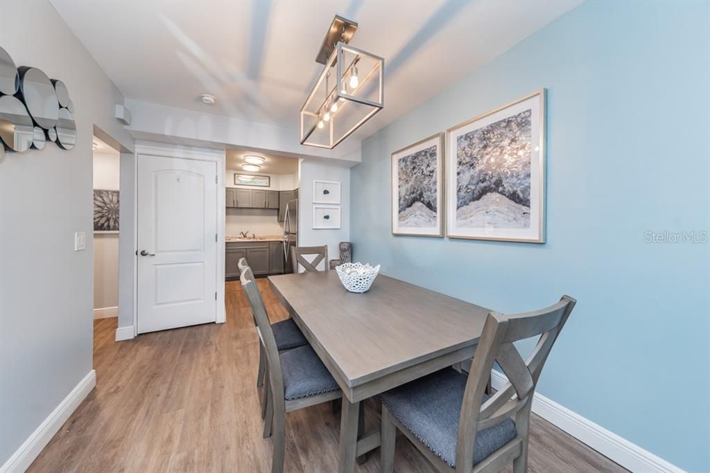 Dining room, Interior, Kitchen, Recessed Lighting, Wood Texture Flooring