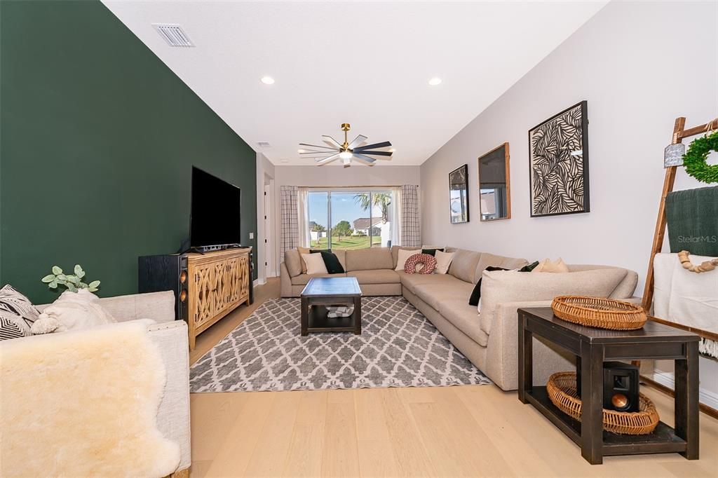 Interior, Living room, Recessed Lighting, Wood Texture Flooring