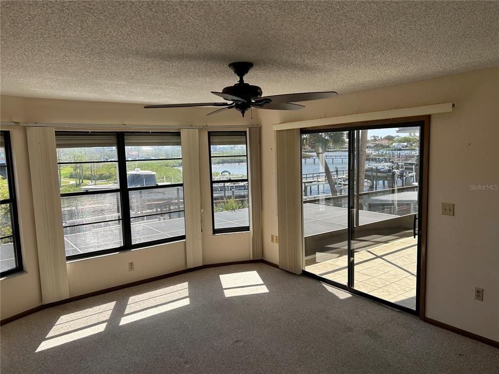 Empty room, Interior, Sun Room
