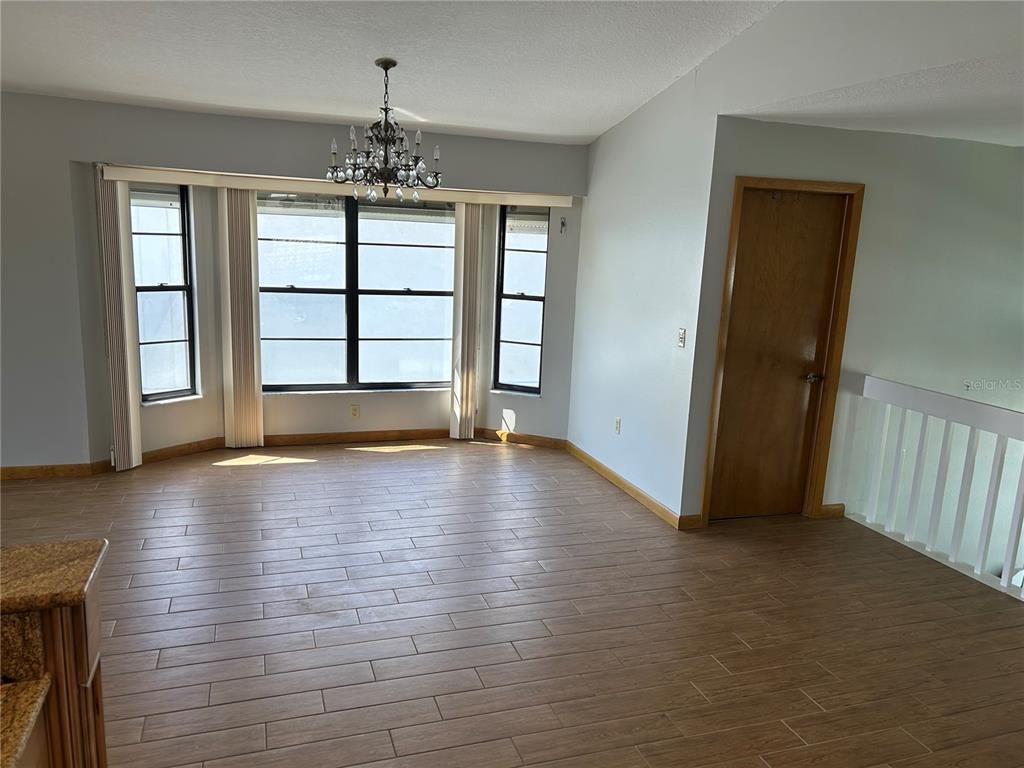 Chandelier, Empty room, Interior, Wood Texture Flooring