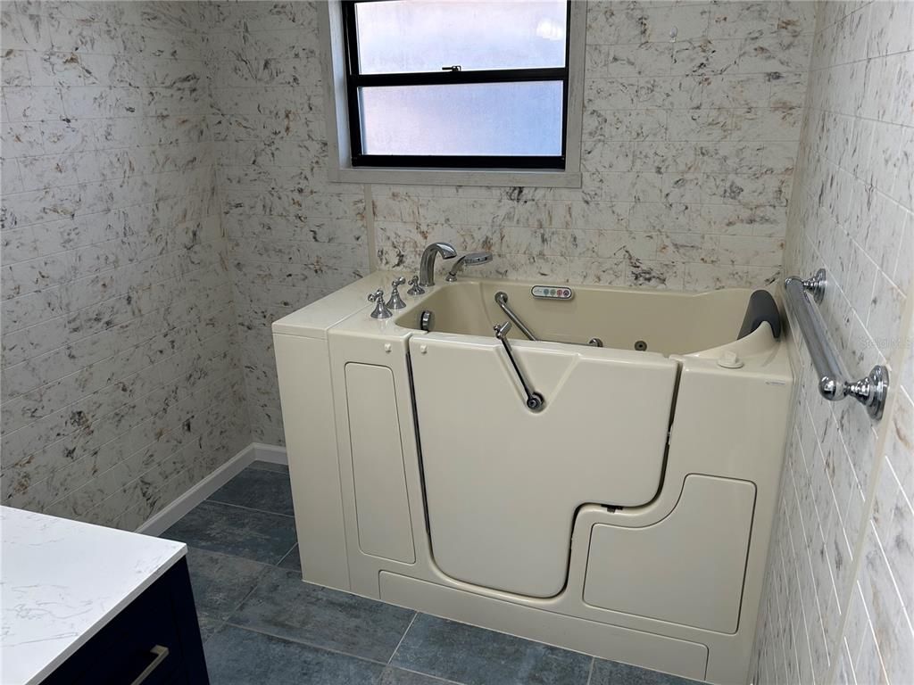 Bathroom, Interior, Washer