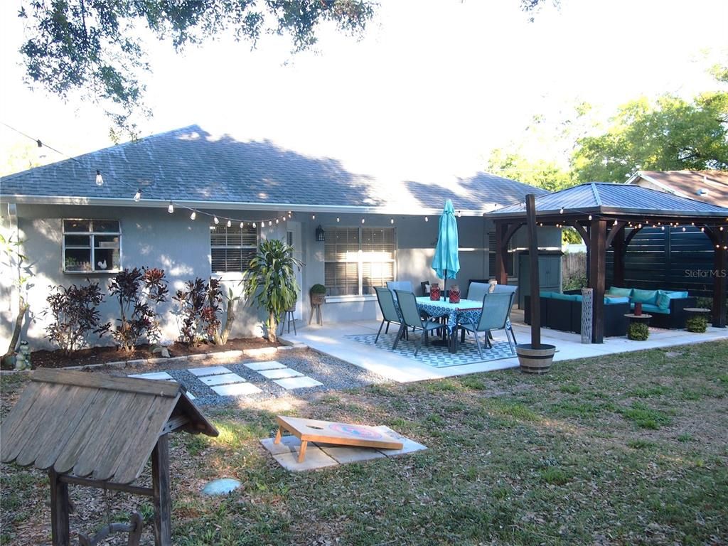 Backyard, Exterior