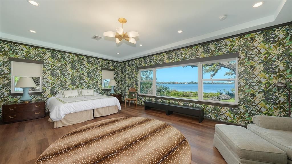 Bedroom, Interior, Recessed Lighting, Water, Wood Texture Flooring