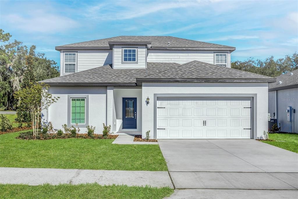 Attached, Exterior, Facade, Modern