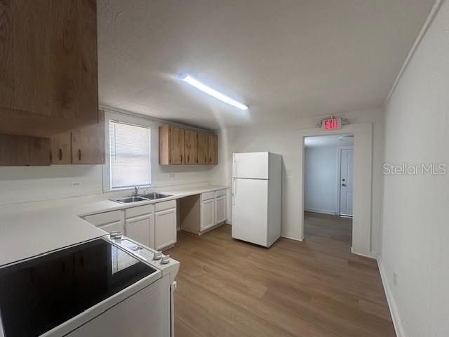 Interior, Kitchen, Wood Texture Flooring