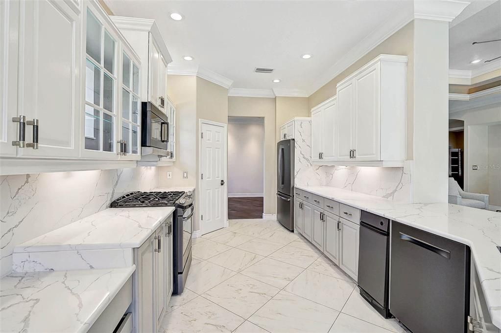 Interior, Kitchen, Marble, Recessed Lighting