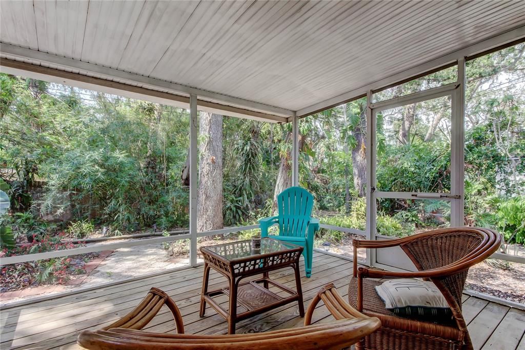 Interior, Sun Room, Wood Texture Flooring