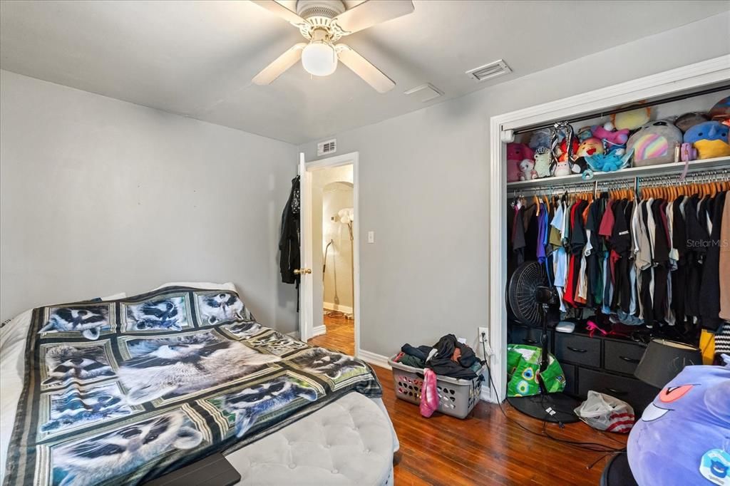 Bedroom, Interior, Walk-in Closets, Wood Texture Flooring