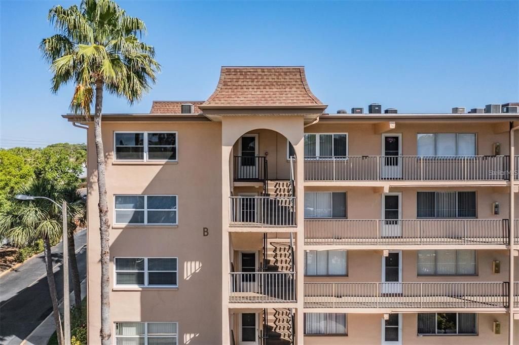 Exterior, Facade, Condo Building