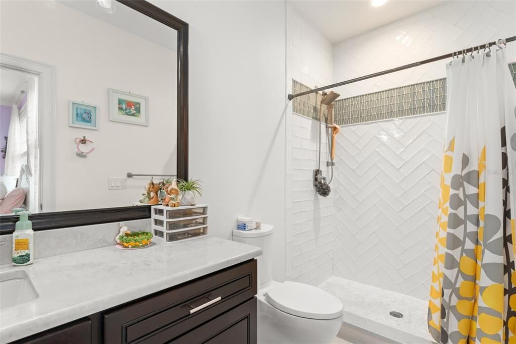 Bathroom, Interior, Recessed Lighting