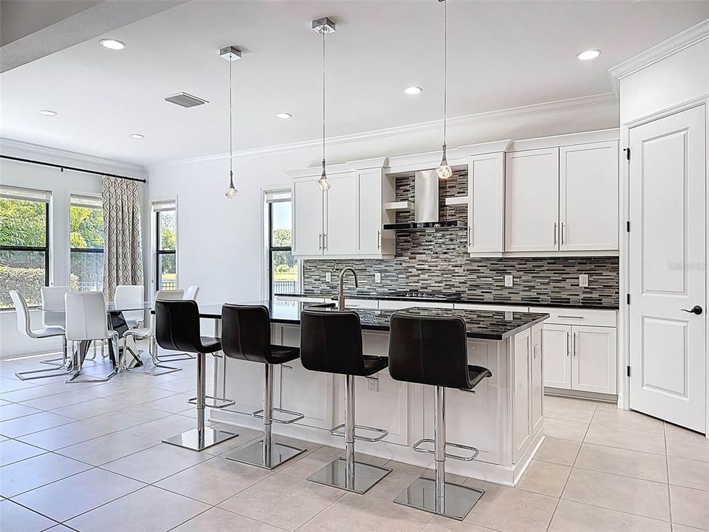 Dining room, Interior, Kitchen, Pendant Lights, Recessed Lighting