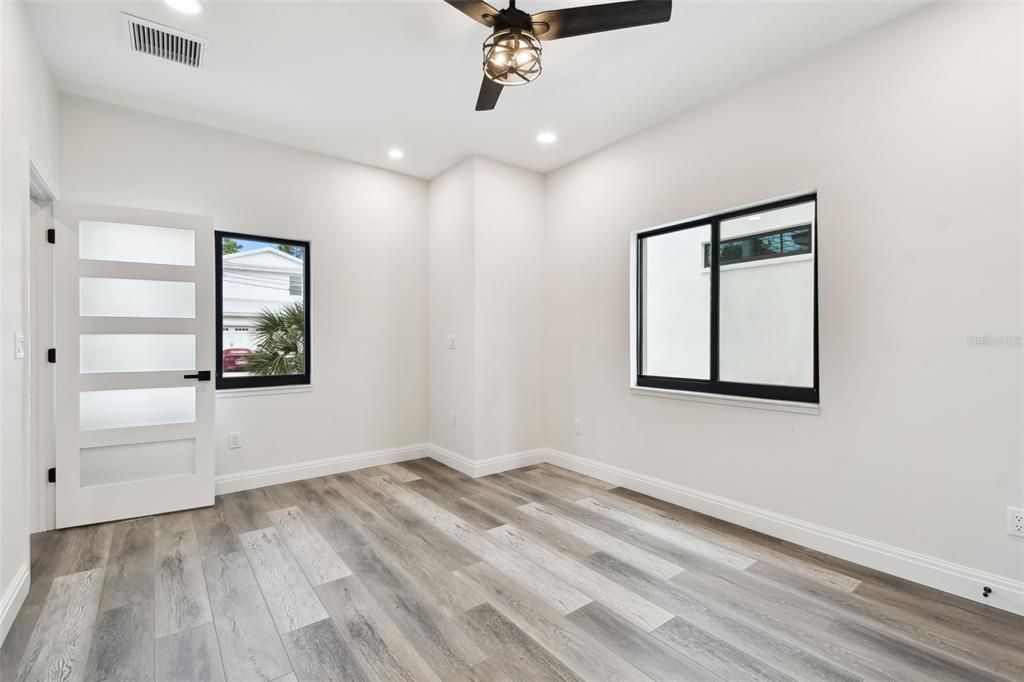 Empty room, Interior, Recessed Lighting, Wood Texture Flooring