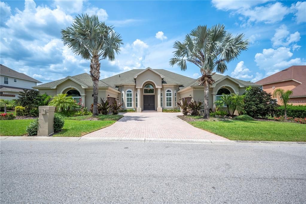 Backyard, Exterior, Facade, Ranch