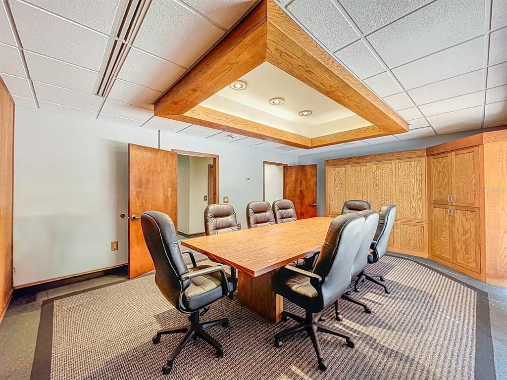 Home Office, Interior, Recessed Lighting, Wooden Beams