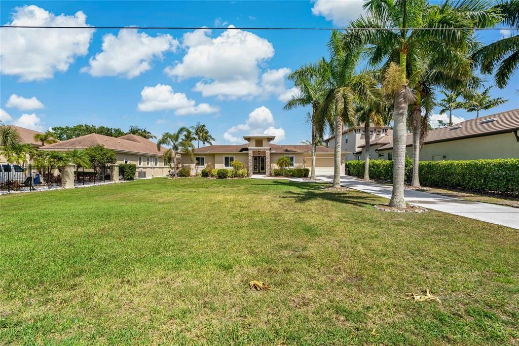 Backyard, Exterior