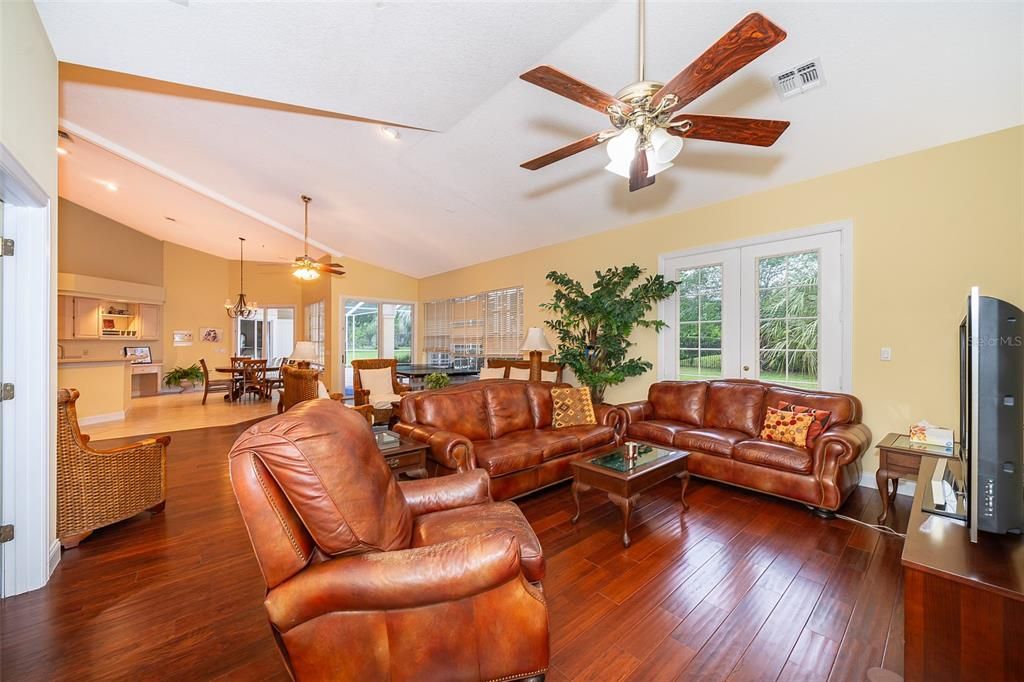 Dining room, Interior, Living room, Recessed Lighting, Wood Texture Flooring