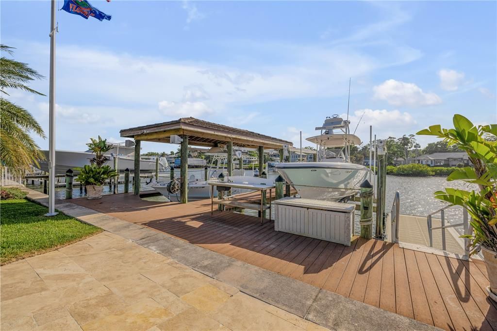Exterior, Hot Tub
