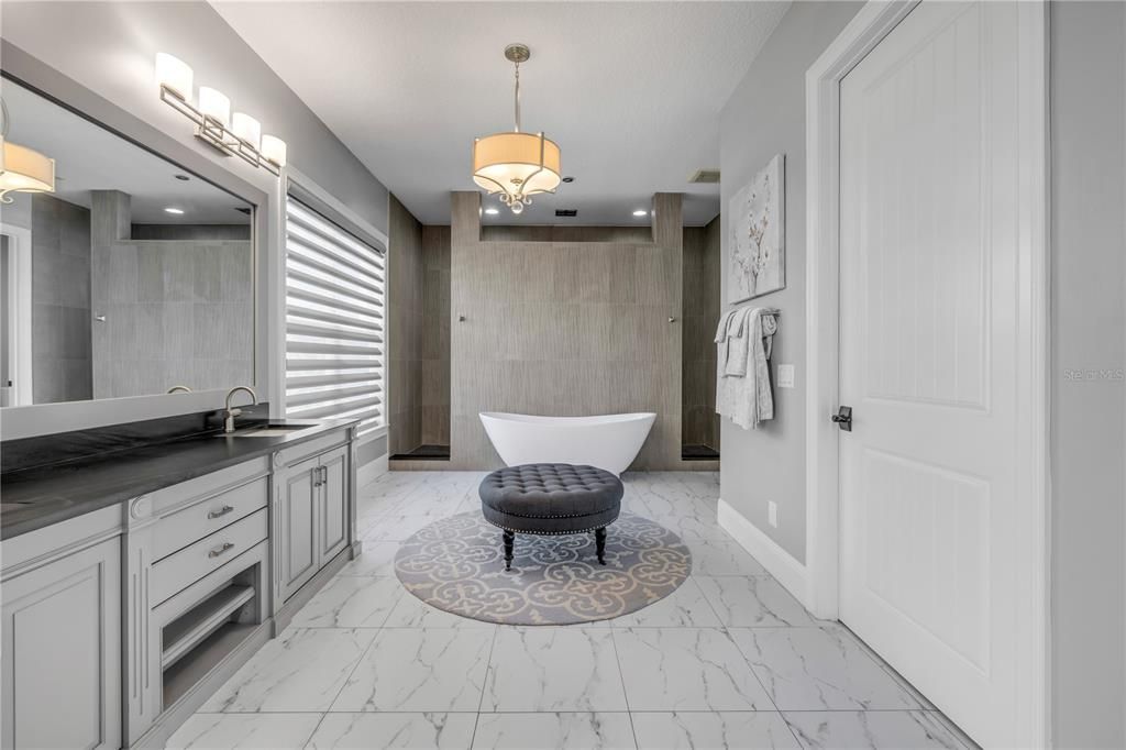 Bathroom, Free Standing Baths, Interior, Marble, Pendant Lights, Recessed Lighting