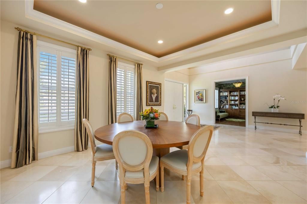 Dining room, Interior, Recessed Lighting