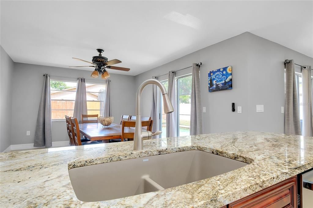 Dining room, Interior