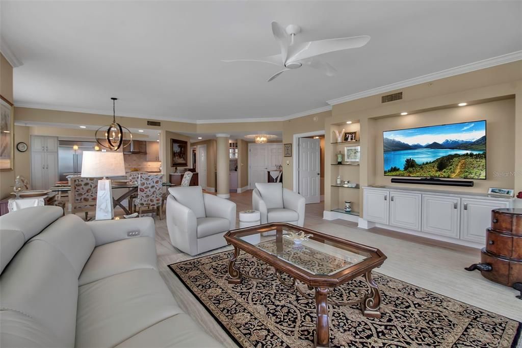 Dining room, Interior, Kitchen, Living room, Pendant Lights, Recessed Lighting