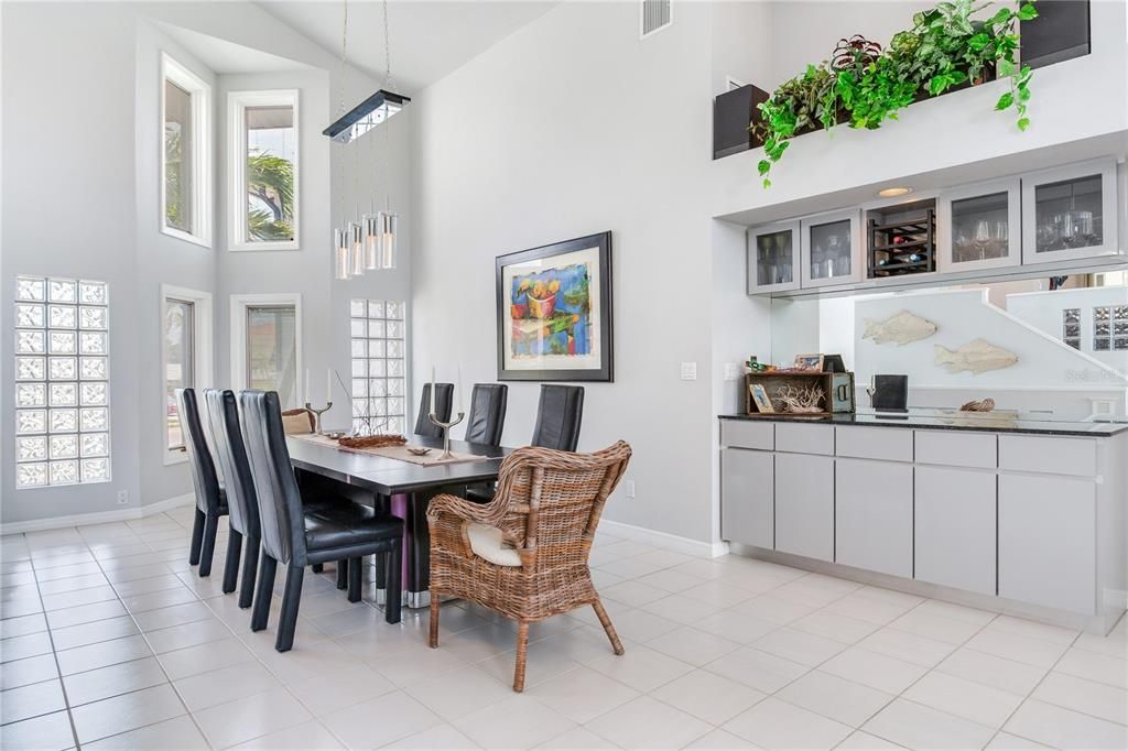 Dining room, Interior, Pendant Lights