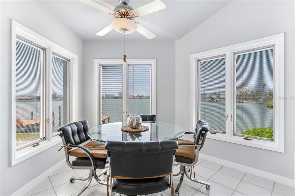 Dining room, Interior, Water