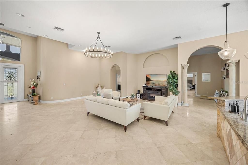 Chandelier, Fireplace, Interior, Living room, Pendant Lights, Recessed Lighting